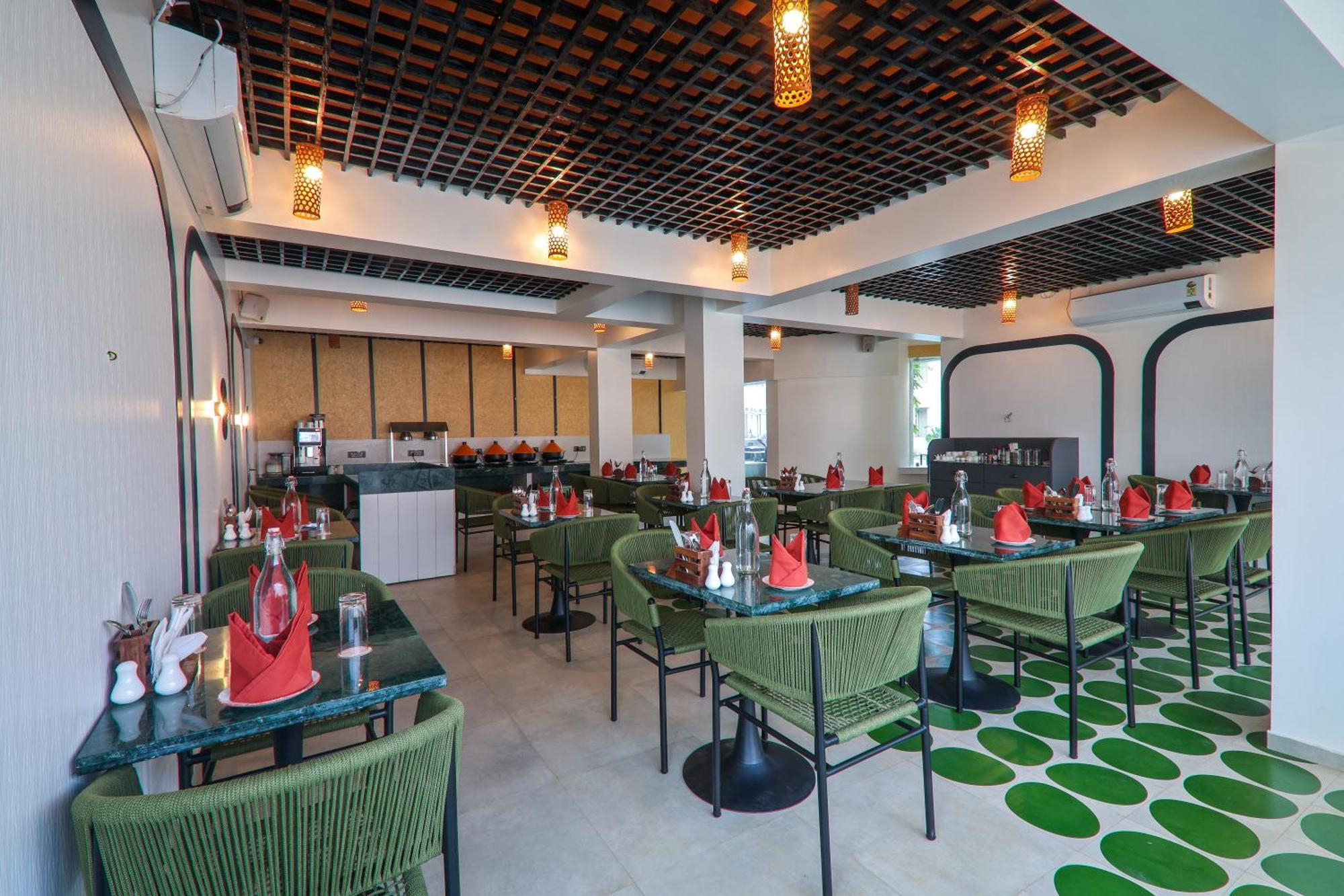 The Orchid Passaros Benaulim Goa Hotel Exterior foto